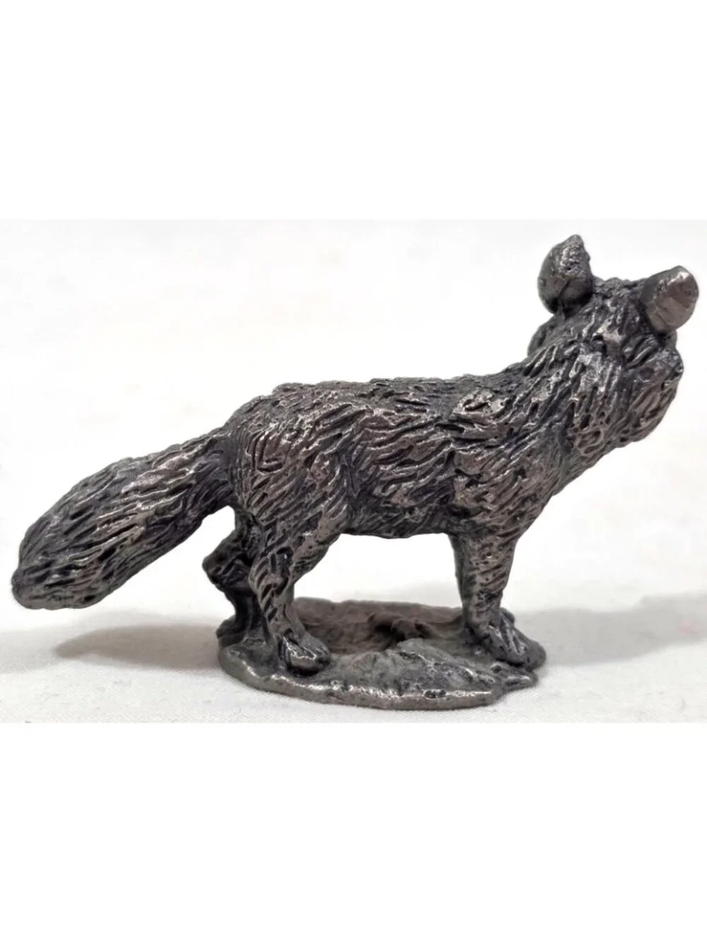 Pewter small WOLF FIGURINE coyote fox dog silvertone trinket shelf figure 1.375